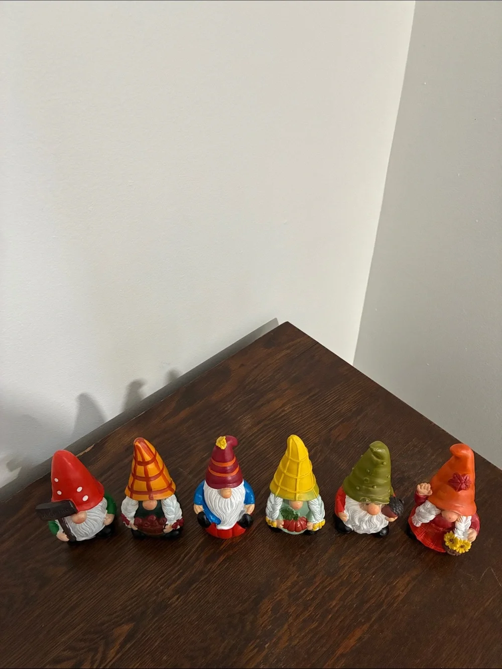 NWT- Hand Painted- Set of 6- Fall- Harvest Themed Gnome Decorations